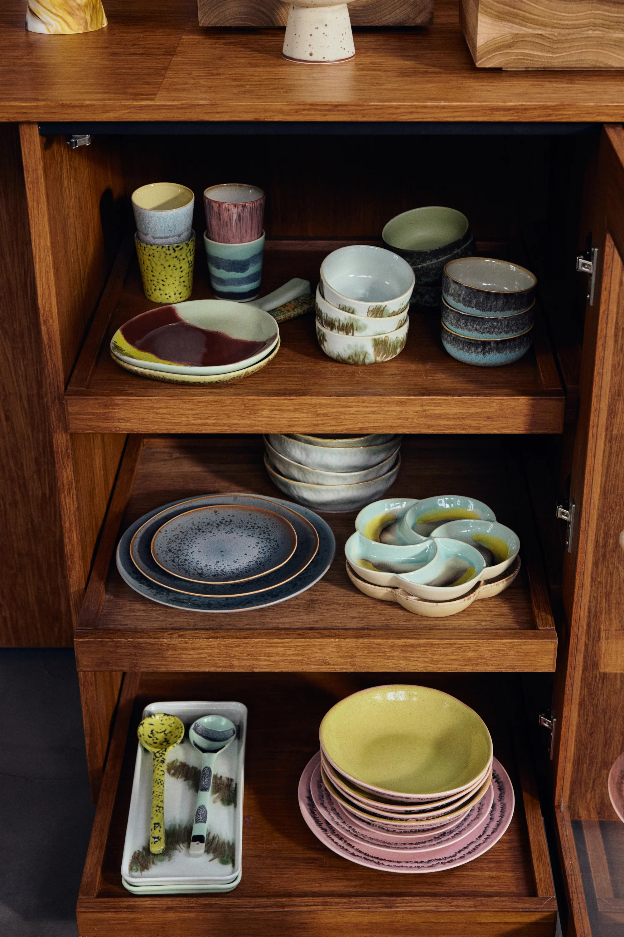 70’s Ceramics: Side Plate, Contrast (Set of 2) - Image 5
