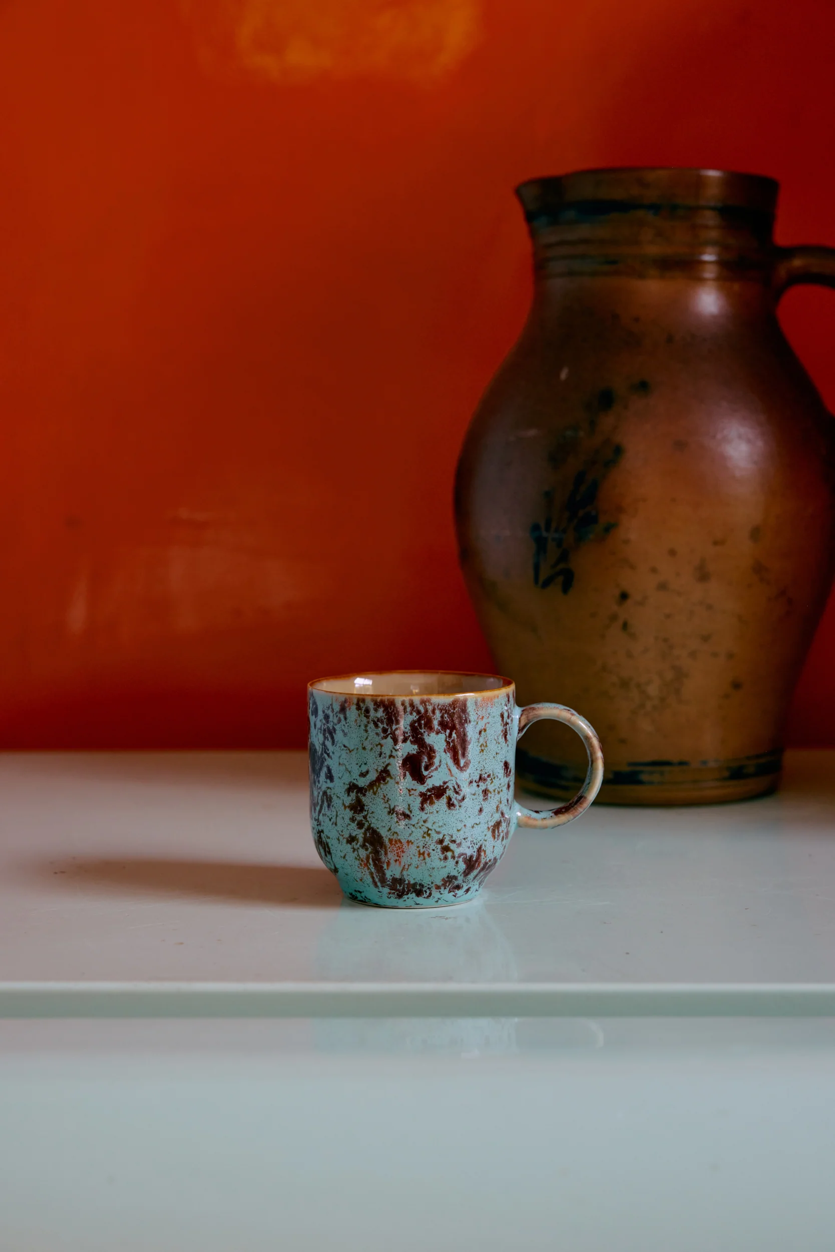 70's Ceramics: Café Mug, Patina - Image 5