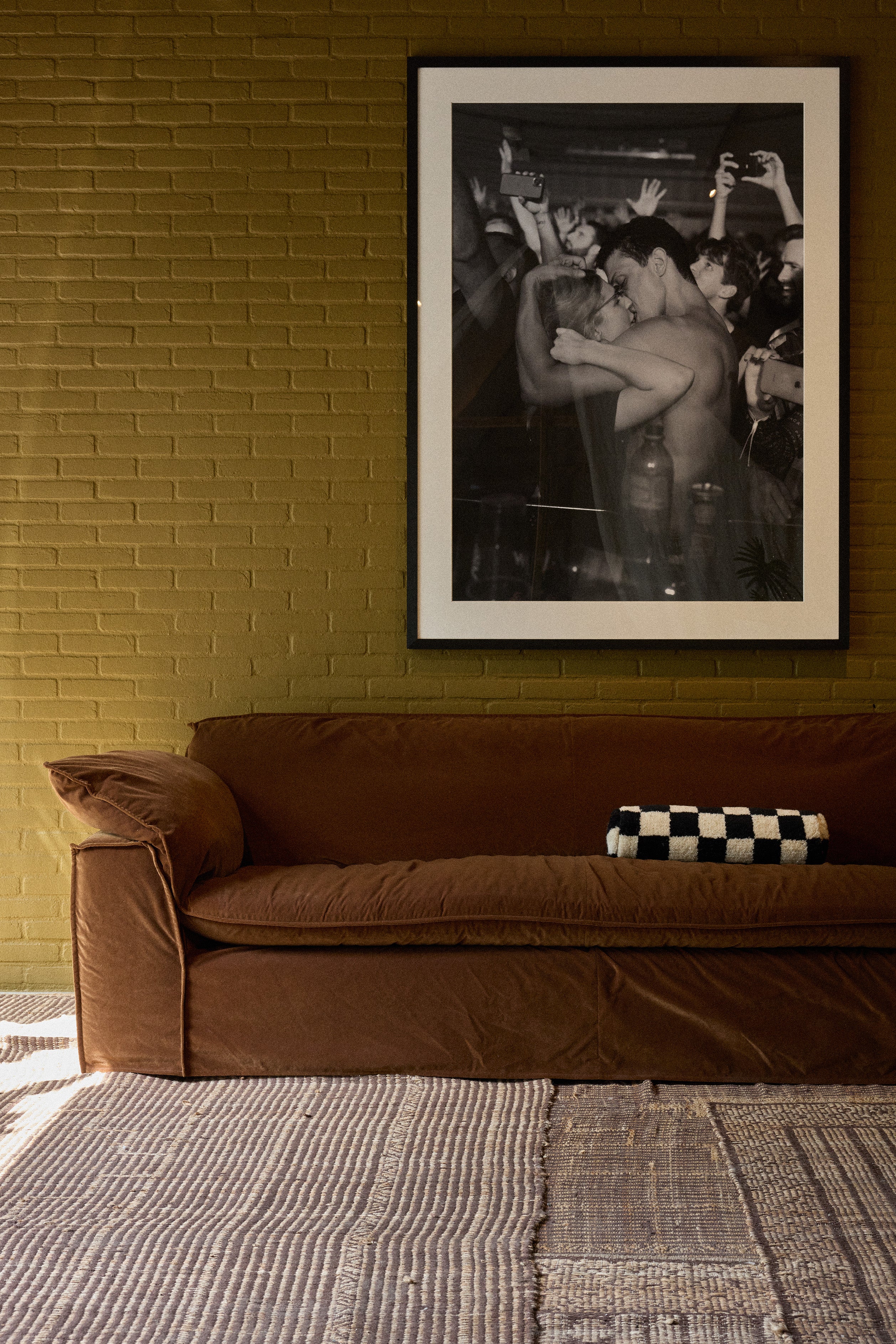 Nomad Couch: 244cm, Royal Velvet, Caramel - Image 5
