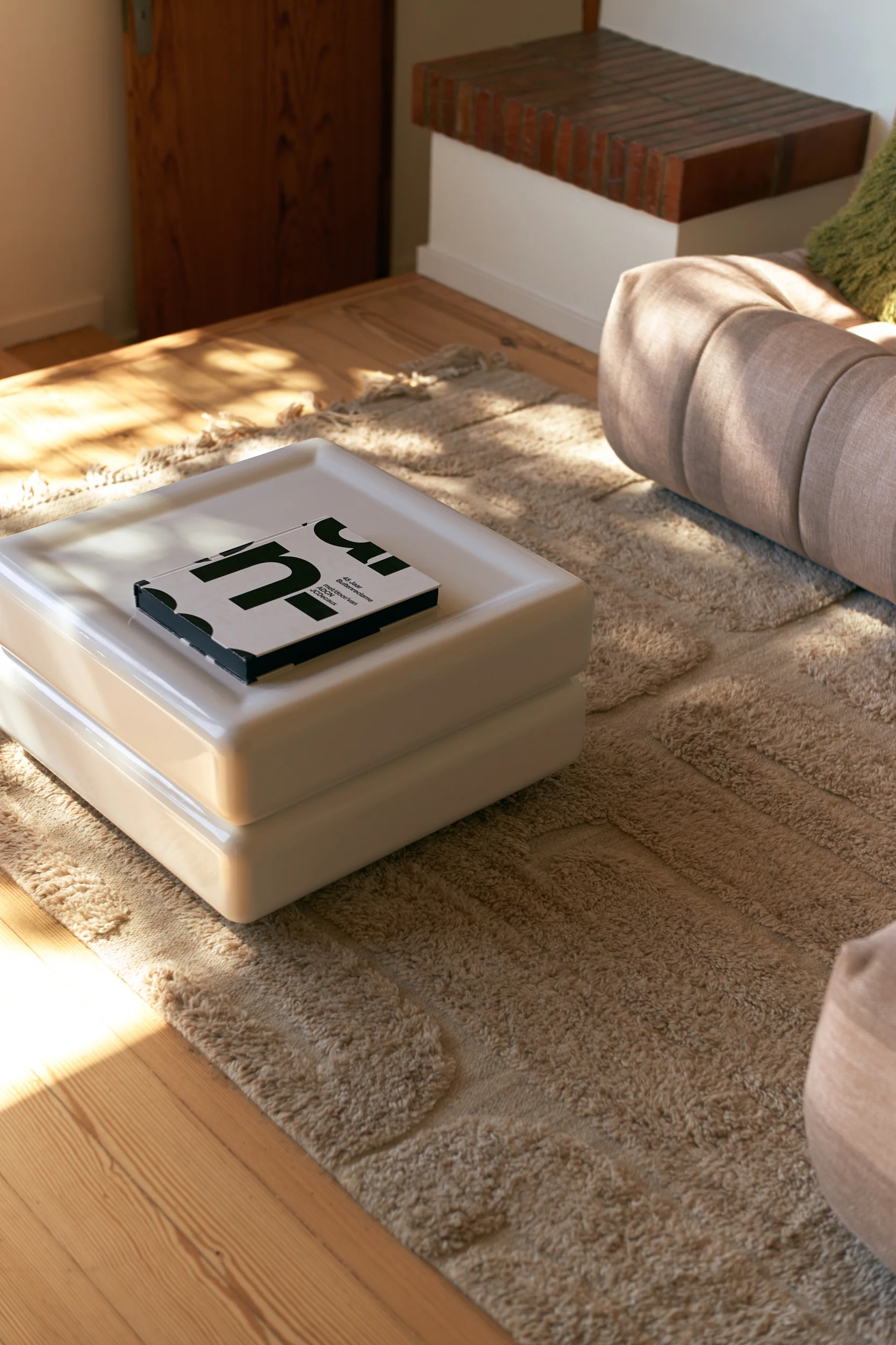Space Coffee Table White - Image 6