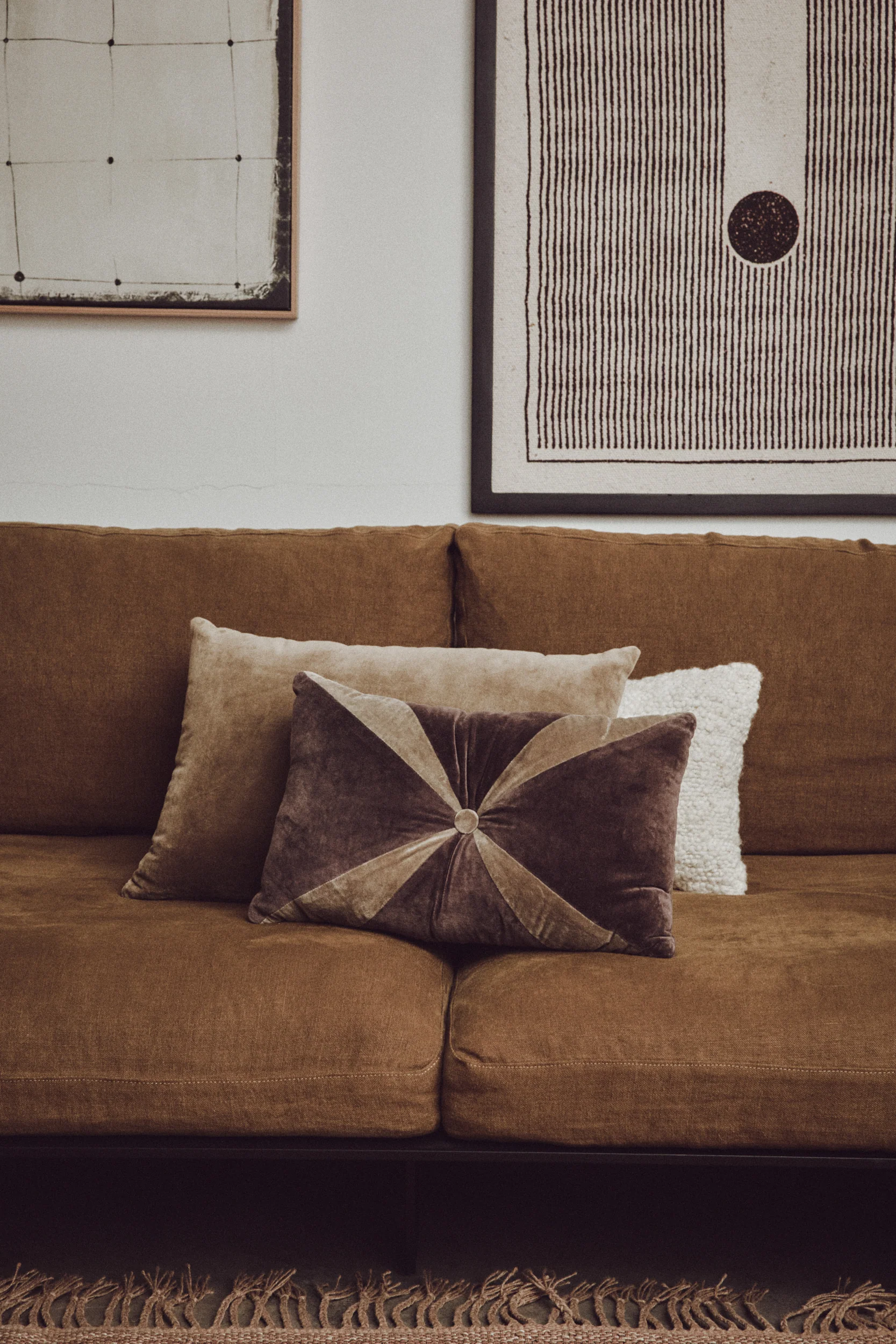 Velvet Cushion Army Green (60X40cm) - Image 5